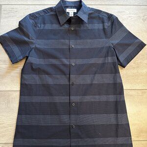 Calvin Klein men's blue stripe button-down short-sleeve shirt